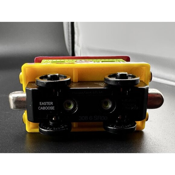 Thomas & Friends Take n Play 2002 Easter Caboose Vtg Magnetic Diecast Gullane - Picture 7 of 14